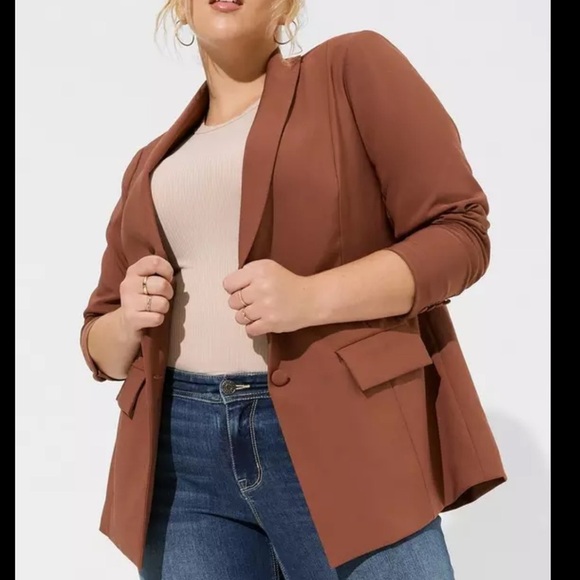 NWT Torrid Soho Studio Refined Crepe Blazer Root Beer 3x 22 24 - Picture 1 of 7